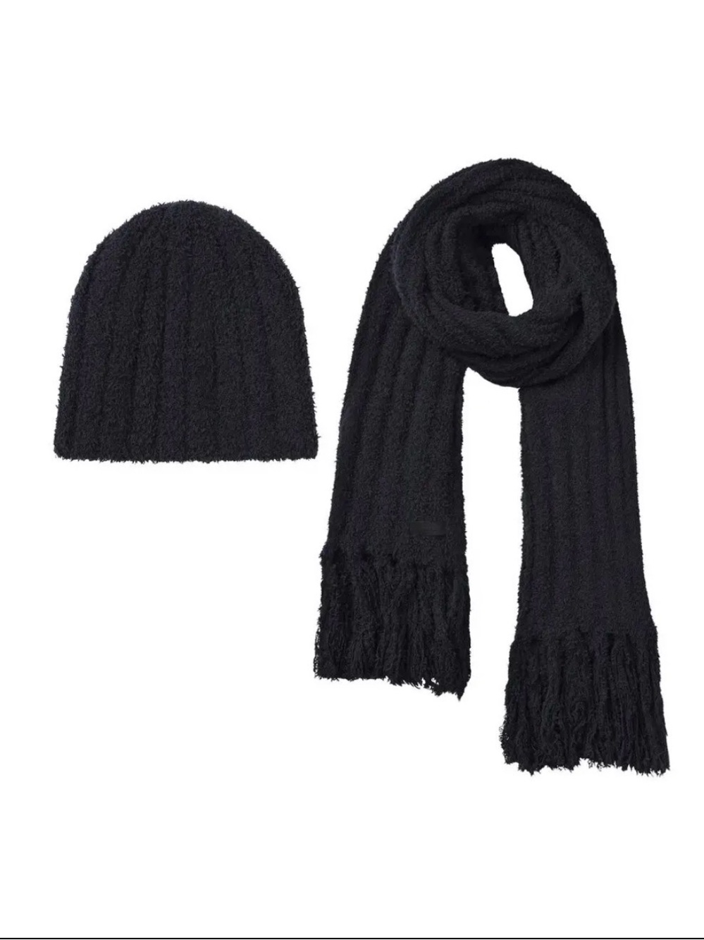SKIMS 
Cozy Knit Hat And Scarf Set